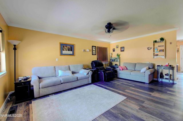 168 River Village Circle, Dayton, NV 89403