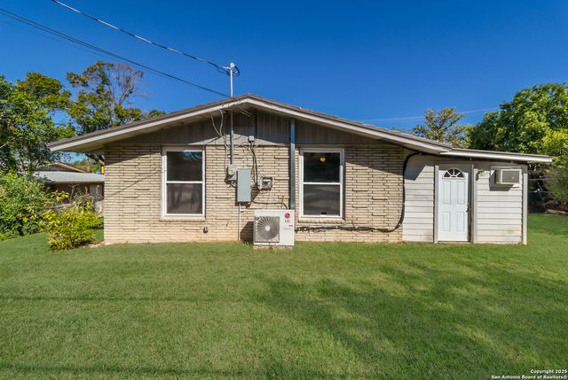 4342 Eisenhauer, San Antonio, TX 78218