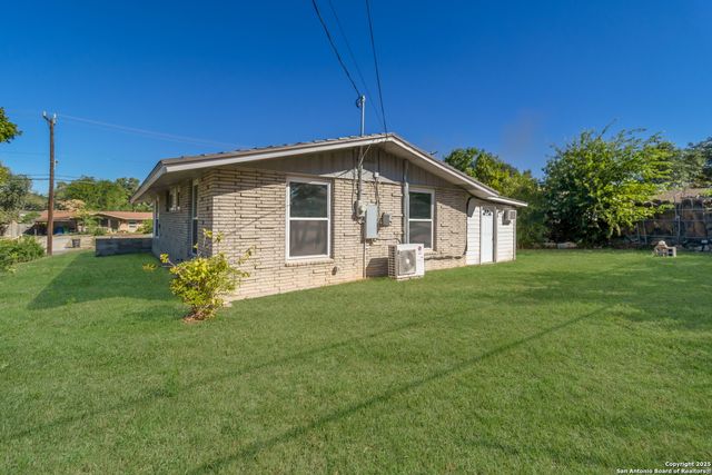 4342 Eisenhauer, San Antonio, TX 78218