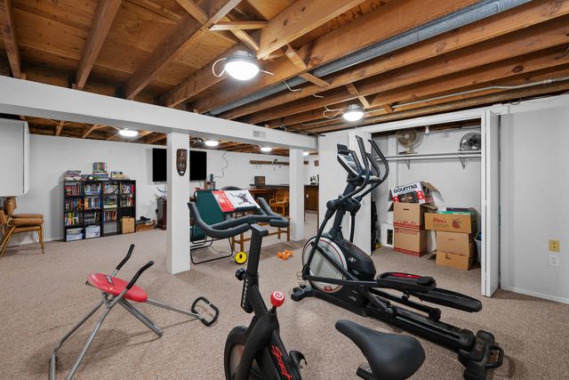 2807 N Lincoln Avenue, Davenport, IA 50804