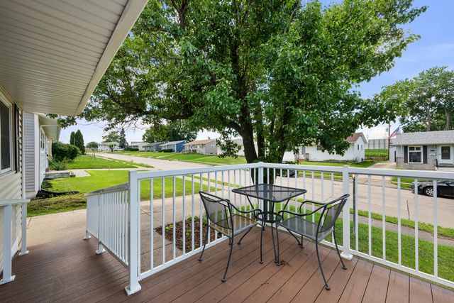 2807 N Lincoln Avenue, Davenport, IA 50804