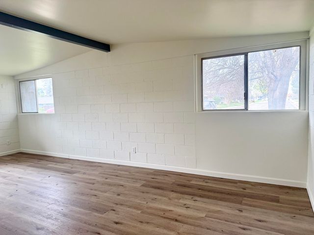 210 Sequoia Drive, Exeter, CA 93221