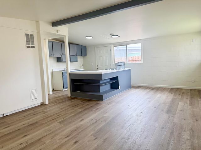 210 Sequoia Drive, Exeter, CA 93221