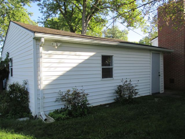 2050 Moeller Avenue, Ypsilanti Twp, MI 48198
