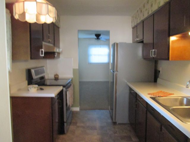 2050 Moeller Avenue, Ypsilanti Twp, MI 48198