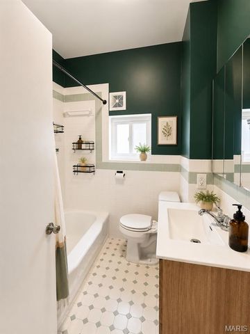 5418 Devonshire Avenue, St Louis, MO 63109