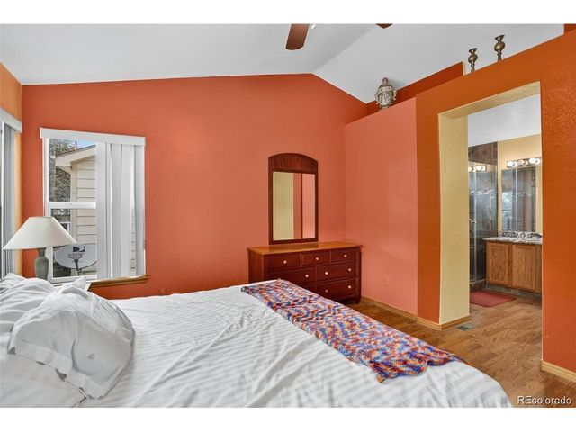 1131 S Chester Ct, Denver, CO 80247