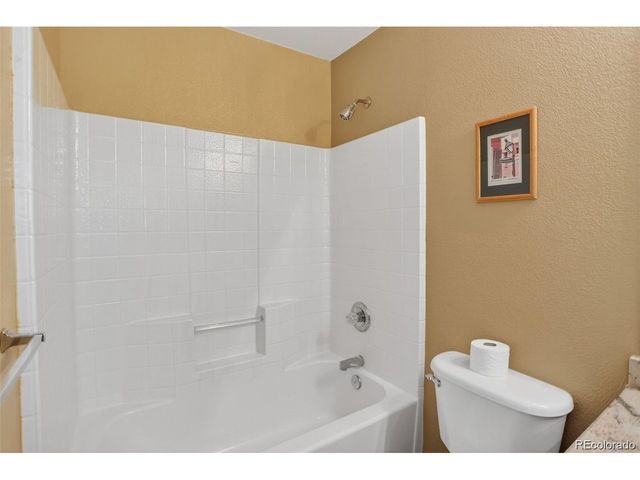 1131 S Chester Ct, Denver, CO 80247