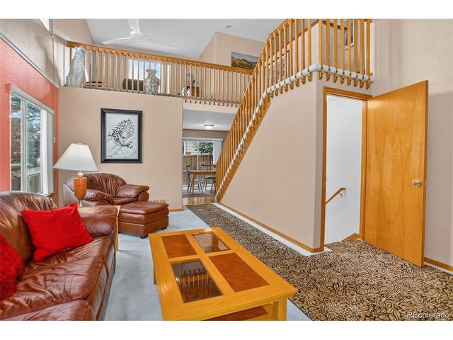 1131 S Chester Ct, Denver, CO 80247