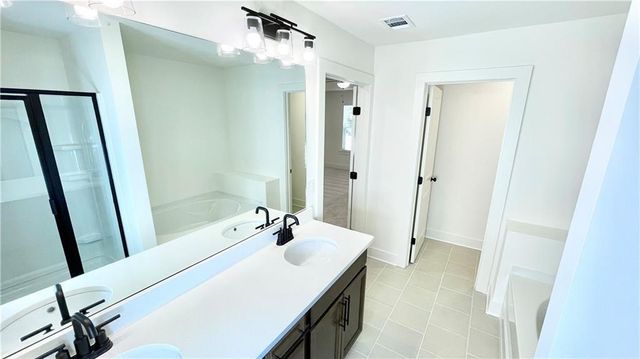 5370 Brooklands Drive, Lithonia, GA 30058