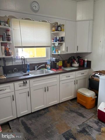 29 W 5TH ST, Boyertown, PA 19512
