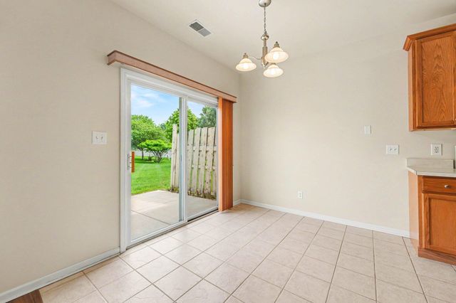 1202 Auburn Meadow Lane, Schererville, IN 46375