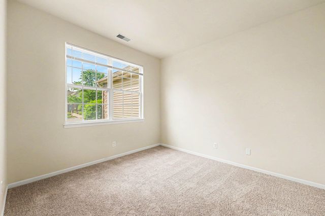 1202 Auburn Meadow Lane, Schererville, IN 46375