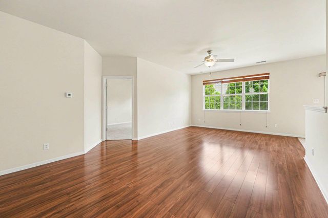 1202 Auburn Meadow Lane, Schererville, IN 46375