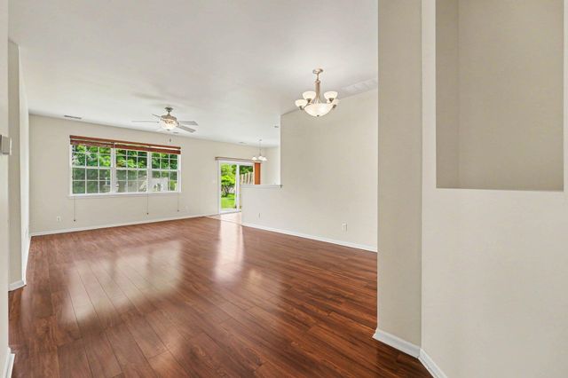 1202 Auburn Meadow Lane, Schererville, IN 46375