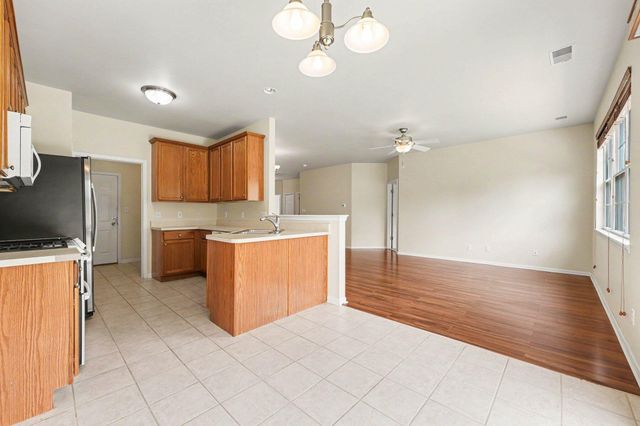 1202 Auburn Meadow Lane, Schererville, IN 46375