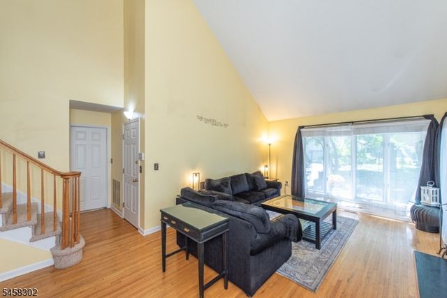 75 Birch Ln, Wayne Twp., NJ 07470