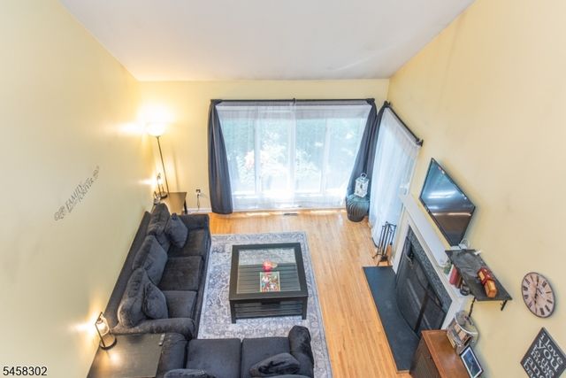 75 Birch Ln, Wayne Twp., NJ 07470