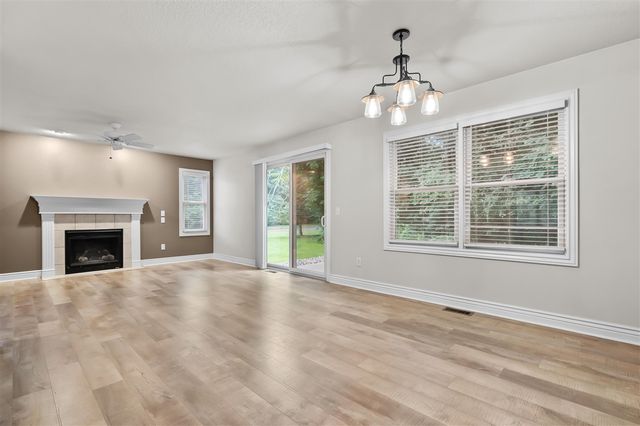 4467 Walkers Ridge Road, Kalamazoo, MI 49009