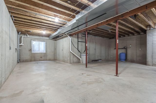 4467 Walkers Ridge Road, Kalamazoo, MI 49009