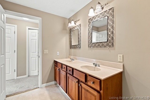 11300 S Wetzel Road, Palmyra, IN 47164