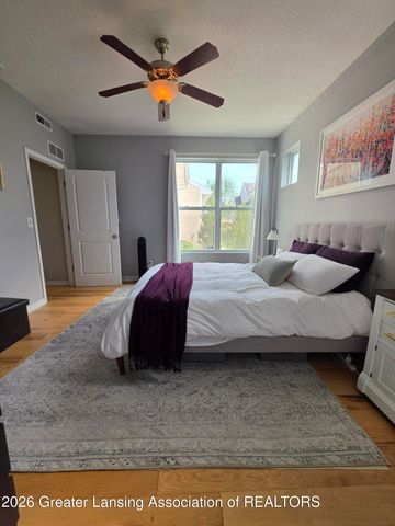 3156 S Hamlet Circle 45, East Lansing, MI 48823