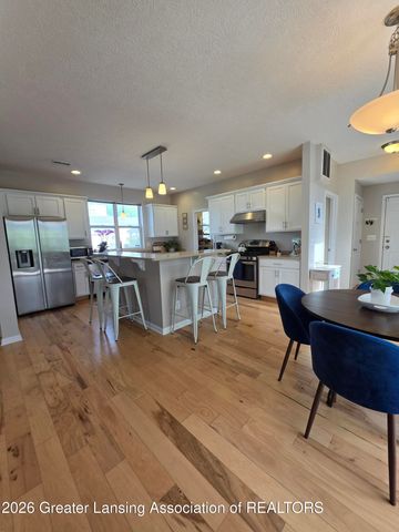 3156 S Hamlet Circle 45, East Lansing, MI 48823