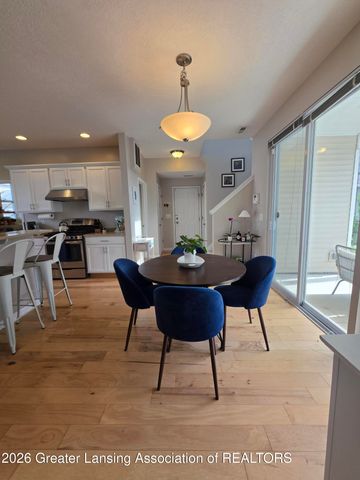 3156 S Hamlet Circle 45, East Lansing, MI 48823