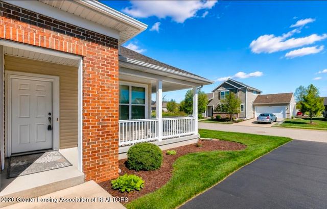 3156 S Hamlet Circle 45, East Lansing, MI 48823