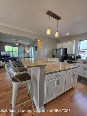 3156 S Hamlet Circle 45, East Lansing, MI 48823