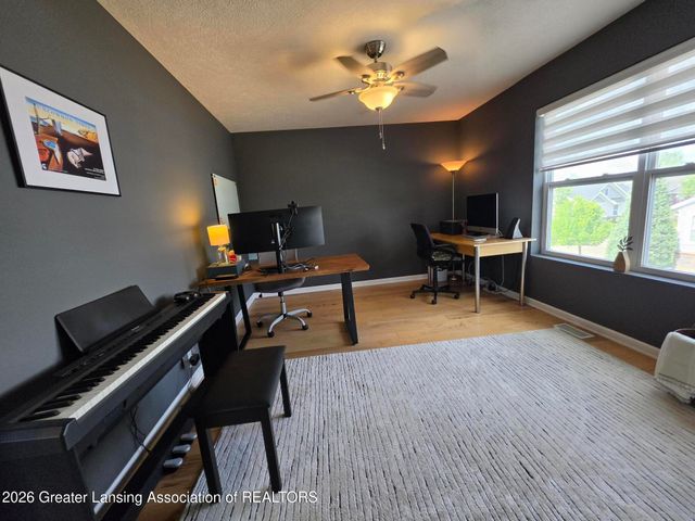 3156 S Hamlet Circle 45, East Lansing, MI 48823