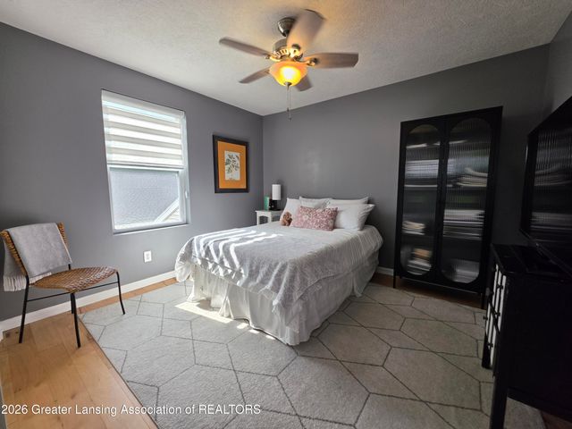 3156 S Hamlet Circle 45, East Lansing, MI 48823