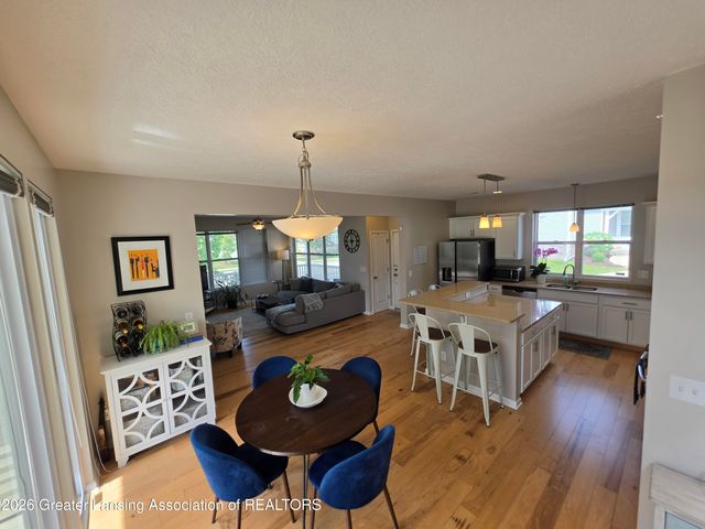 3156 S Hamlet Circle 45, East Lansing, MI 48823