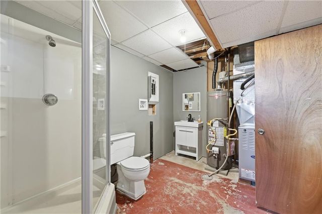 109 NE 1st Street Terrace, Blue Springs, MO 64014