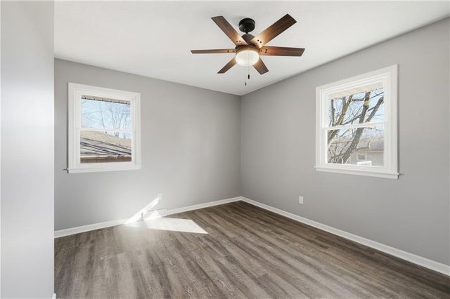 109 NE 1st Street Terrace, Blue Springs, MO 64014