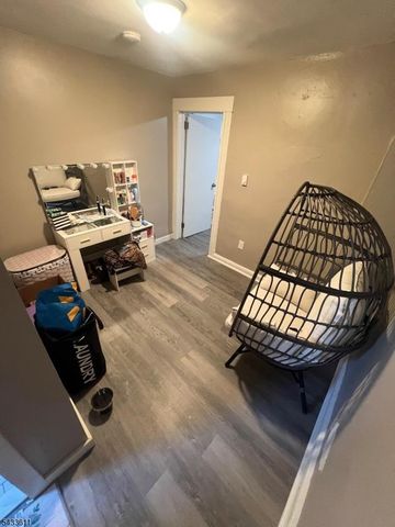 52 S State St, Hackensack City, NJ 07601