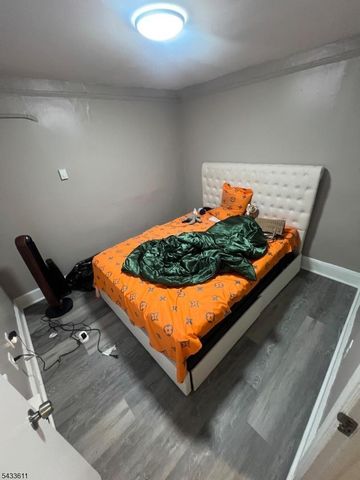 52 S State St, Hackensack City, NJ 07601