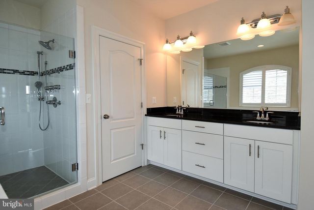 810 FAIR WINDS WAY, National Harbor, MD 20745