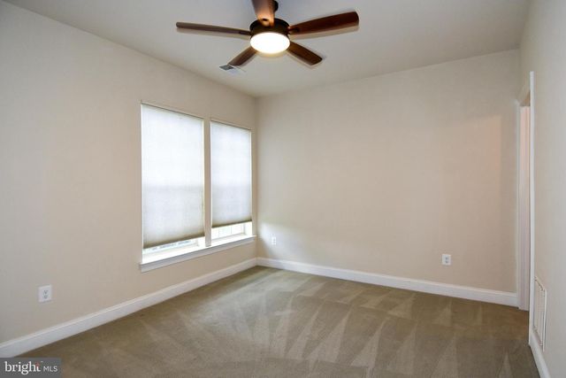 810 FAIR WINDS WAY, National Harbor, MD 20745