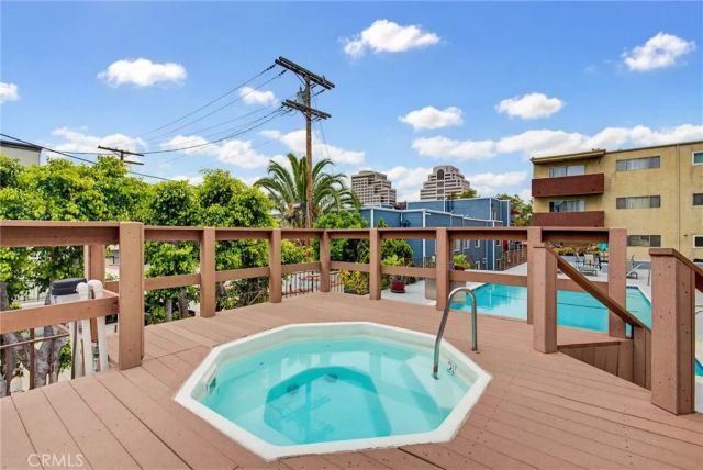 620 N Kenwood 208, Glendale, CA 91206