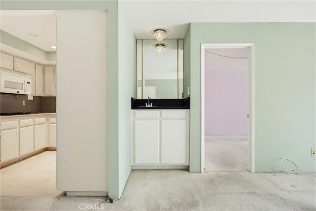620 N Kenwood 208, Glendale, CA 91206
