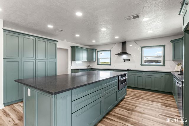 5113 CROWN LANE, Wichita Falls, TX 76310