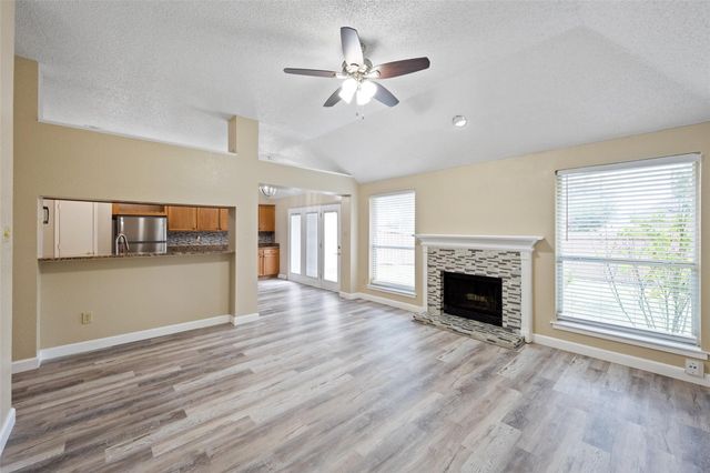 4241 Briar Hill Drive, Grand Prairie, TX 75052