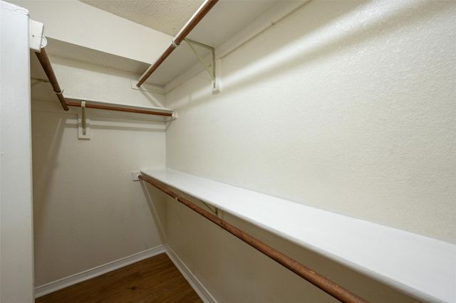 4241 Briar Hill Drive, Grand Prairie, TX 75052