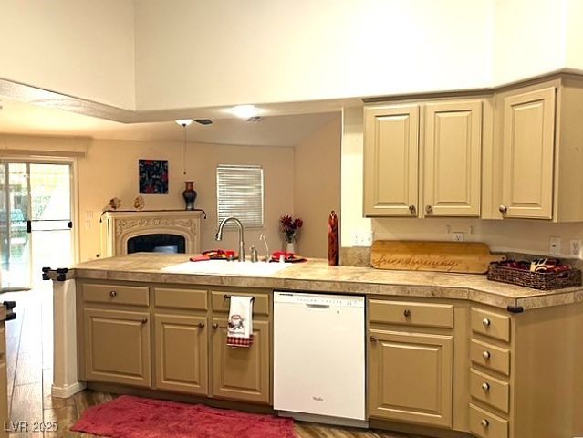 5213 Palm View Drive, Las Vegas, NV 89130