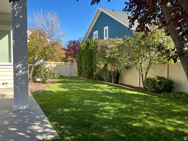 10934 S CORALVILLE WAY, South Jordan, UT 84009