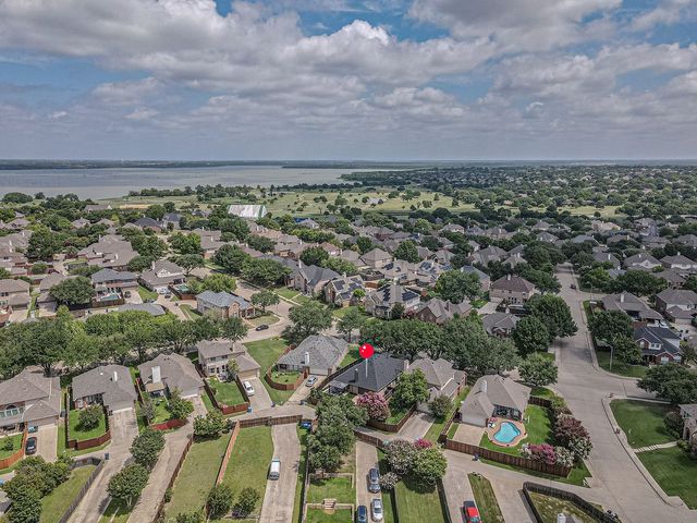 875 Shores Boulevard, Rockwall, TX 75087