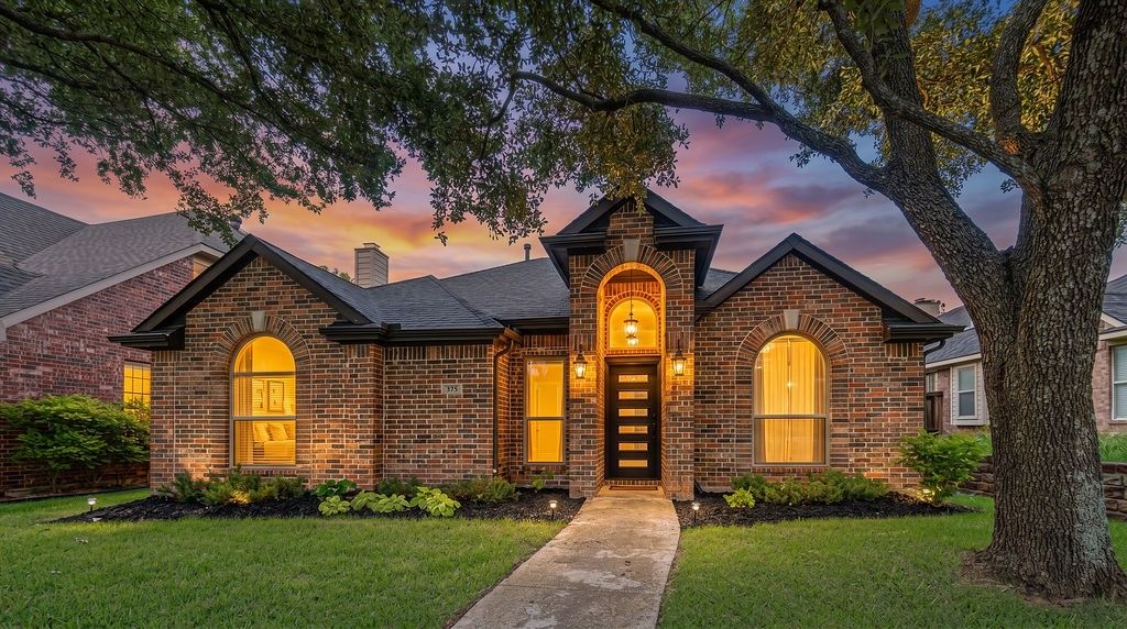 875 Shores Boulevard, Rockwall, TX 75087