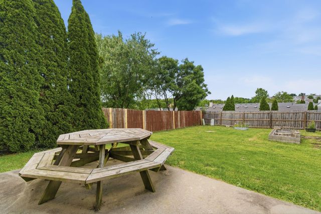 553 Millpond Road, Lexington, KY 40514