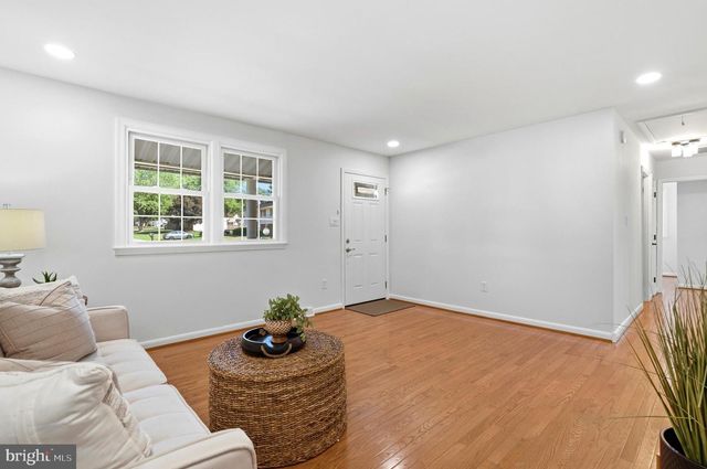 12182 CAVALIER DR, Dunkirk, MD 20754